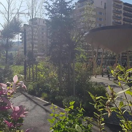 Urban Plaza Garsoniera Magnolia Apartamento *